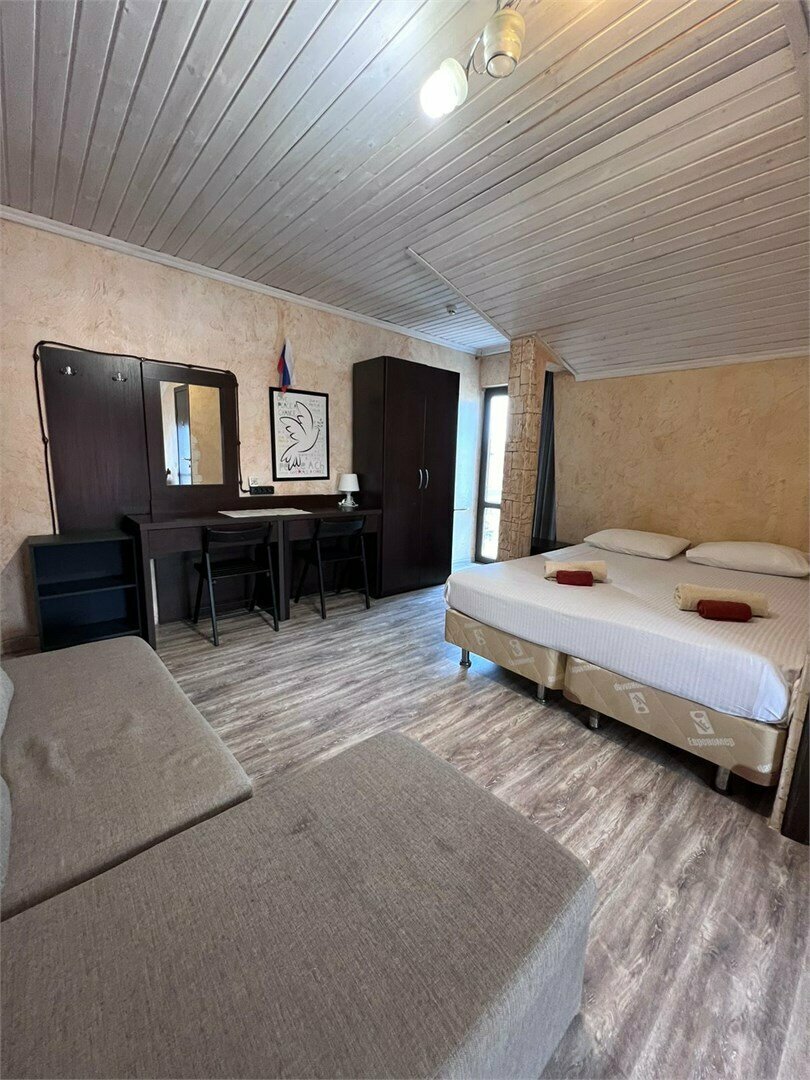 Гостиница Ирена Адлер