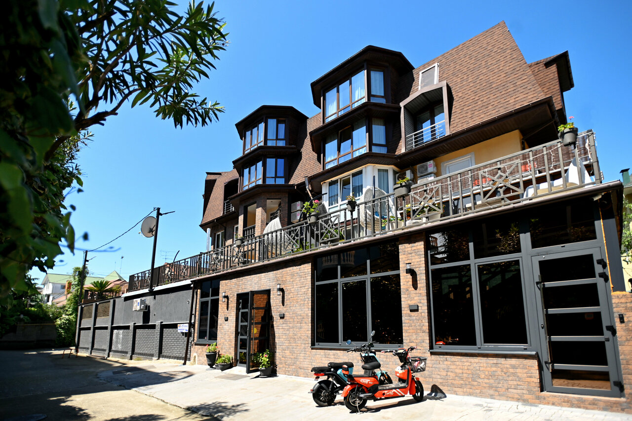 Гостиница Ирена Адлер-4